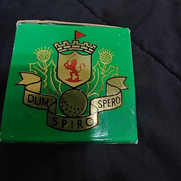 VINTAGE 1982 OLD ST. ANDREWS SCOTCH WHISKY GOLF BALL MINIATURE BOTTLE - EMPTY - Picture 4 of 5